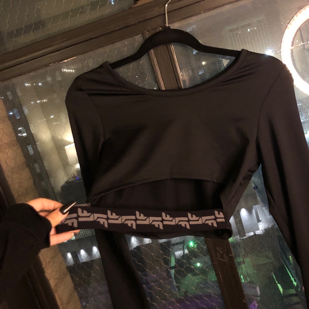 LF the brand dry fit crop
